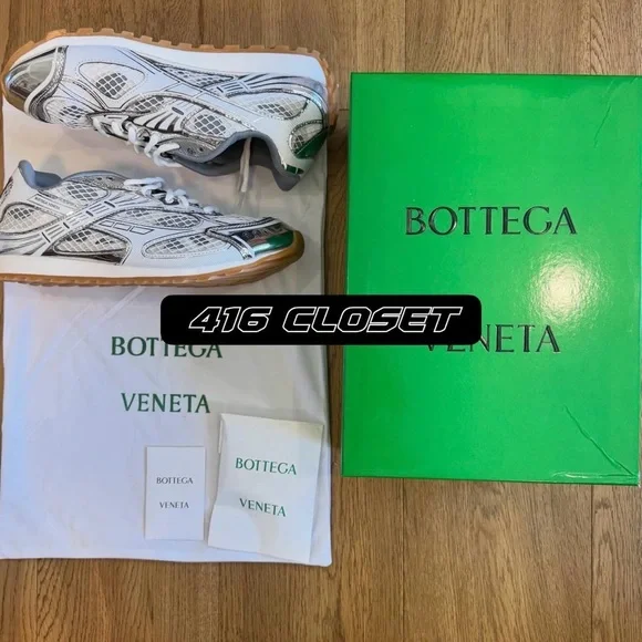 Orbit Shoes - Picture 4 of 4